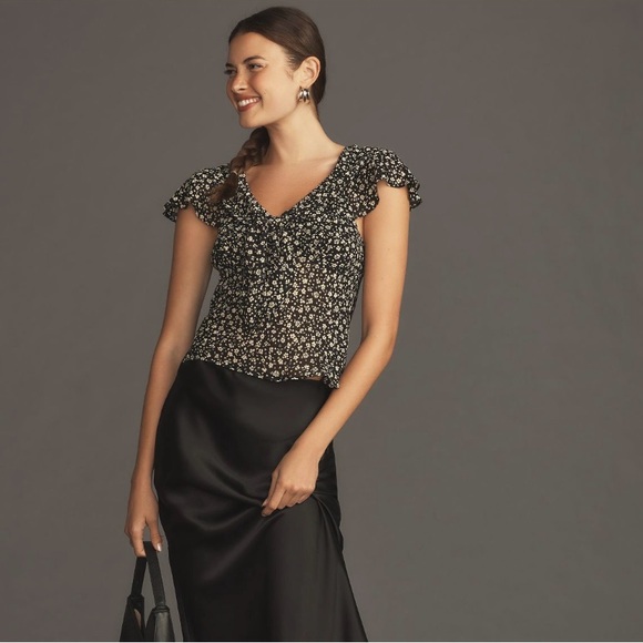 NWT Reformation Top - Picture 12 of 12